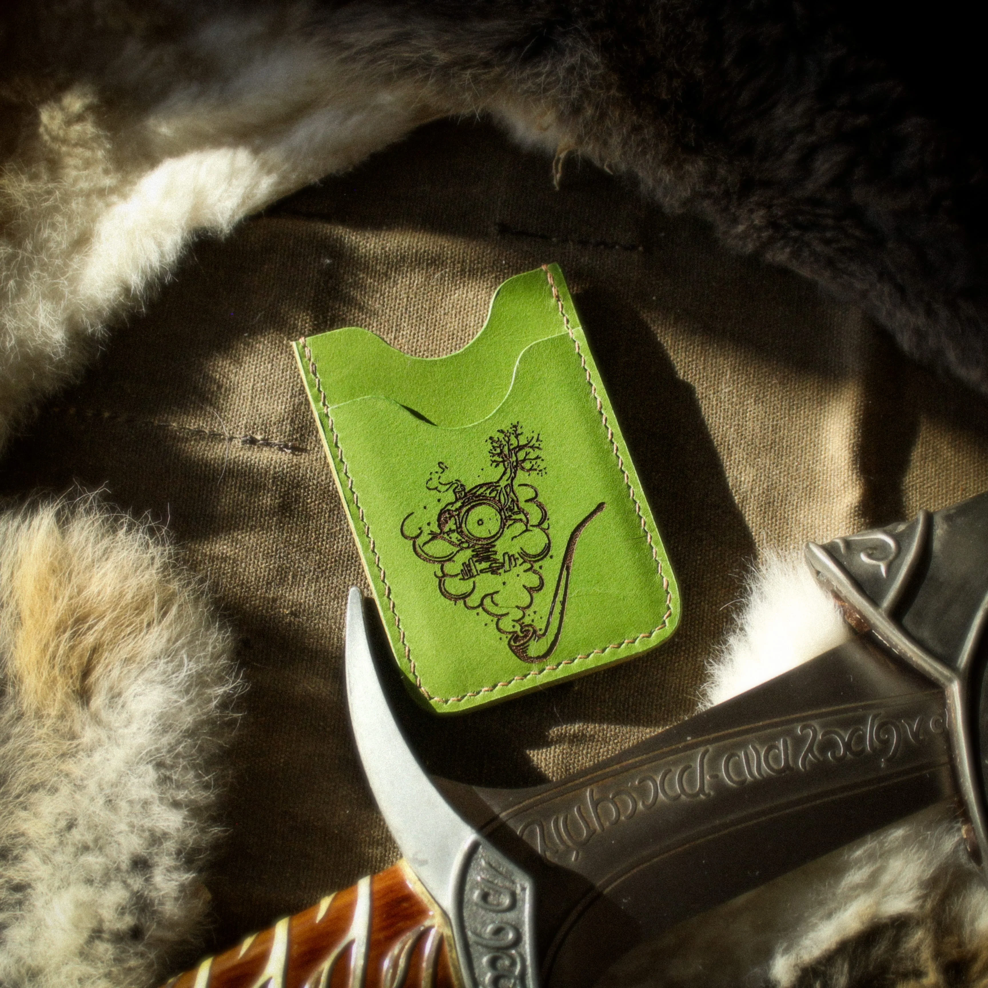 Porte-cartes artisanal Hobbiton