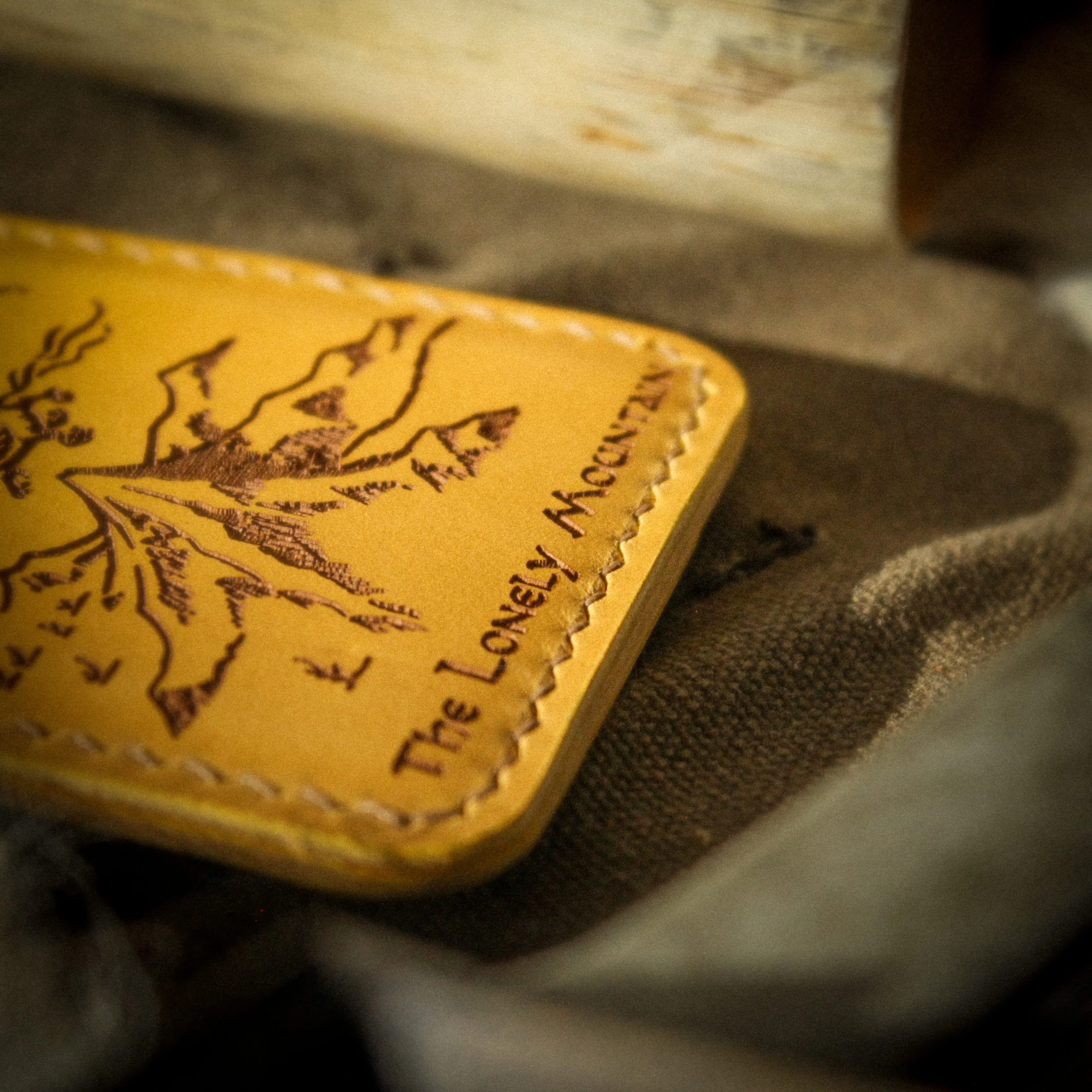 Porte-cartes artisanal Lonely Mountain - Image 5